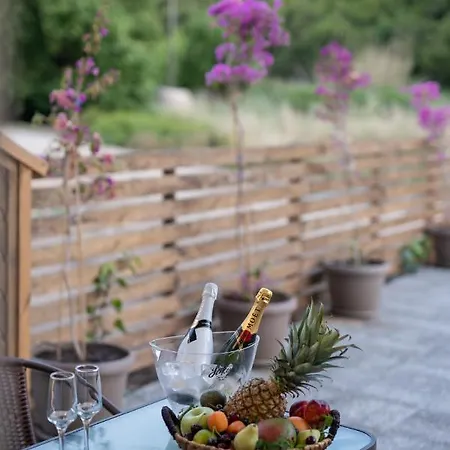 Lejlighed Mad's Néa Péramos