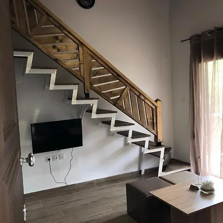 Apartamento Mad's 1 Néa Péramos