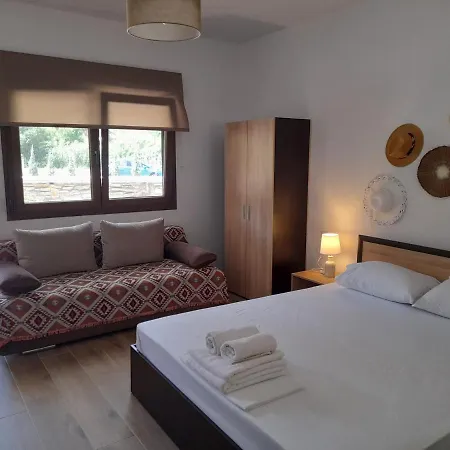 Apartamento Mad's 1 Néa Péramos