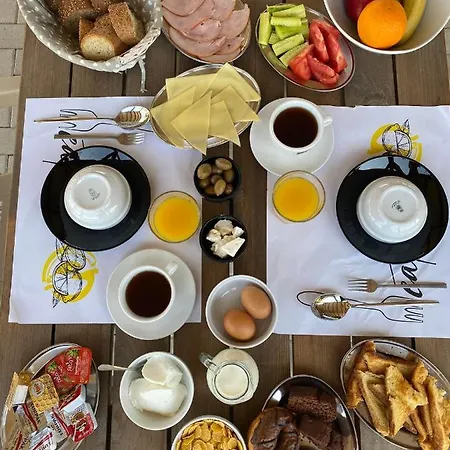 Lejlighed Mad's Néa Péramos