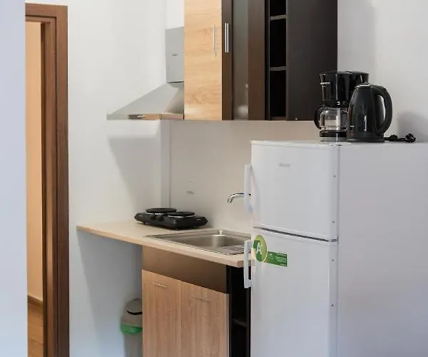 Apartament Mad's Néa Péramos