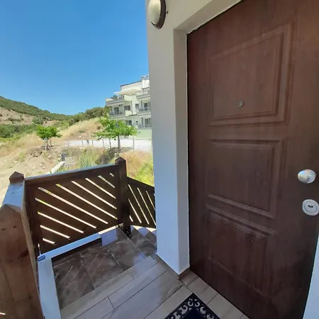 Appartement Mad's Néa Péramos