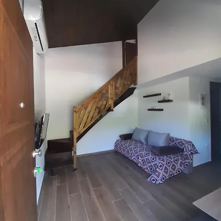 Apartment Mad's Nea Peramos (Macedonia)