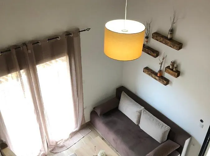 Mad's Apartamento Néa Péramos